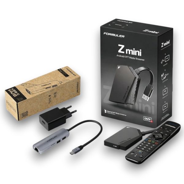 Formuler Z Mini Power Pack med Android 12 mediaspelare, USB-C hubb och snabbladdare.